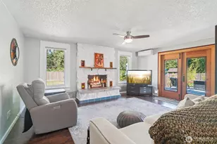 1202 Eleanor Ct, Steilacoom, WA 98388 - Photo 3