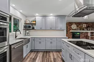 2342 E Lynnwood Dr, Longview, WA 98632 - Photo 9