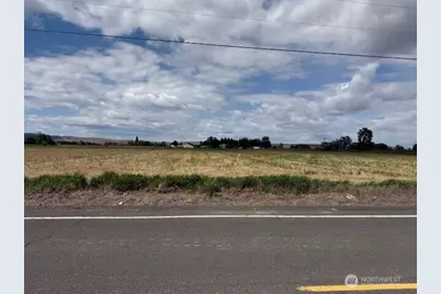 1569 Rd 19.3 NE, Soap Lake, WA 98851 - Photo 17