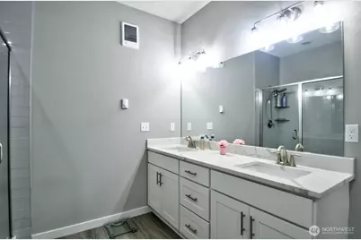 701 Myers Street SE, Rainier, WA 98576 - Photo 17