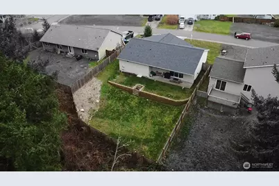 701 Myers Street SE, Rainier, WA 98576 - Photo 23