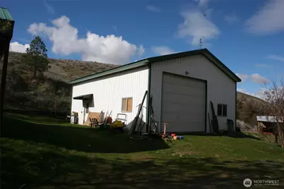 1411 Kellogg Hallow Road, Dayton, WA 99328 - Photo 11