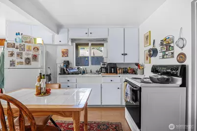 615 E Myrtle Street, Bellingham, WA 98225 - Photo 15