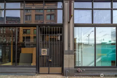 210 3rd Avenue S #3C, Seattle, WA 98104 - Photo 5