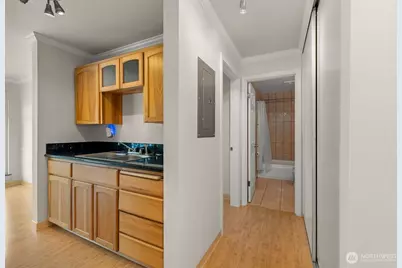 15146 65th Avenue S #518, Tukwila, WA 98188 - Photo 17