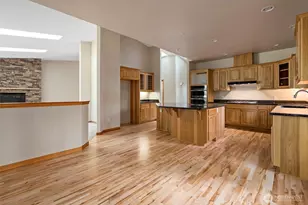 6301 Sahalee Ct, Clinton, WA 98236 - Photo 13