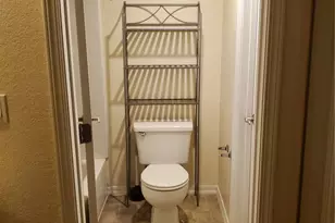 1725 W Sunn Fjord, Bremerton, WA 98312 - Photo 9