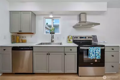 1922 NE Fir Street, Keyport, WA 98345 - Photo 15