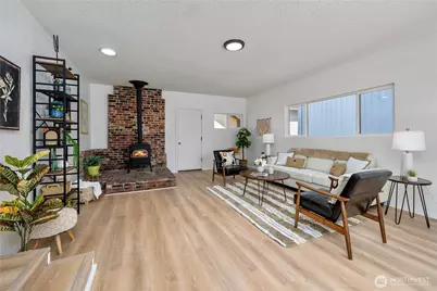 1922 NE Fir Street, Keyport, WA 98345 - Photo 7