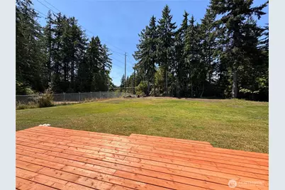 1922 NE Fir Street, Keyport, WA 98345 - Photo 5