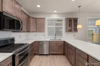 719 Maggee Street SE, Lacey, WA 98513 - Photo 13