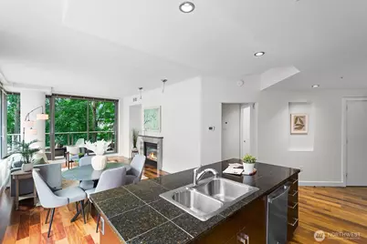 910 Lenora Street #S403, Seattle, WA 98121 - Photo 11