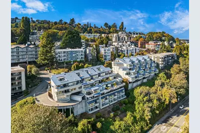 2400 8th Avenue N #2, Seattle, WA 98109 - Photo 25