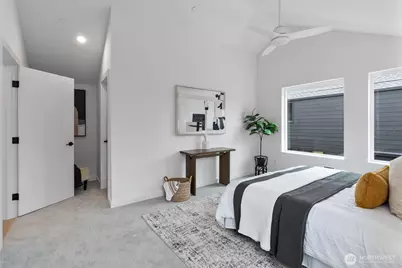 1327 N 185th Street #A, Shoreline, WA 98133 - Photo 21