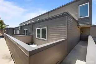 2219 14th Ave W, Seattle, WA 98119 - Photo 3