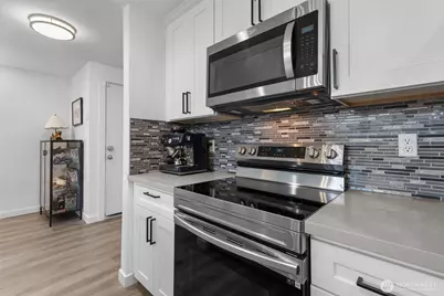 2219 14th Avenue W #405, Seattle, WA 98119 - Photo 13