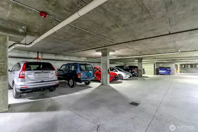 1840 25th Avenue NE #204, Issaquah, WA 98029 - Photo 31