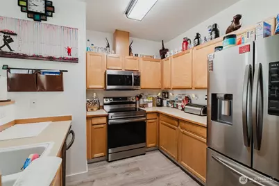 18527 101st Avenue Ct E #313, Puyallup, WA 98375 - Photo 7