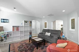 2525 189th St Ct E, Tacoma, WA 98445 - Photo 9