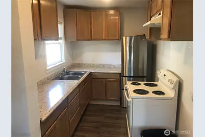 2515 Oakes Ave, Everett, WA 98201 - Photo 3