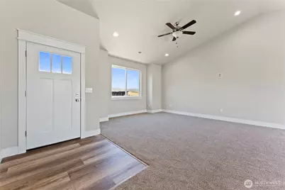 1517 7th Avenue NE, Quincy, WA 98848 - Photo 9