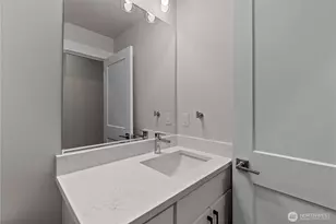 1030 Finch Ln, Wenatchee, WA 98801 - Photo 13