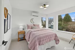 1261 NE 100th St, Seattle, WA 98125 - Photo 33