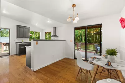 781 NE Woods Place, Bremerton, WA 98311 - Photo 11