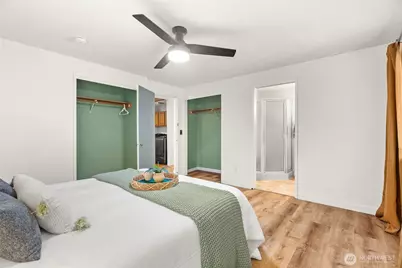 781 NE Woods Place, Bremerton, WA 98311 - Photo 19