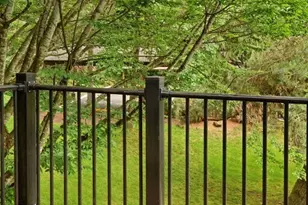 9805 Avondale Rd NE, Redmond, WA 98052 - Photo 13