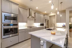 15021 183rd Ave E, Bonney Lake, WA 98391 - Photo 7