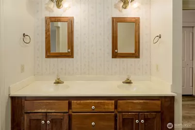 518 S Liberty Street Ct, Port Angeles, WA 98362 - Photo 37