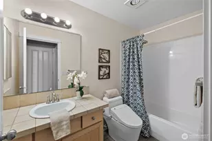 10500 NE 221st Ln, Redmond, WA 98053 - Photo 27