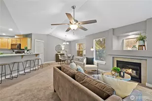 10500 NE 221st Ln, Redmond, WA 98053 - Photo 7