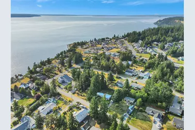 864 Saratoga Way, Camano Island, WA 98282 - Photo 7