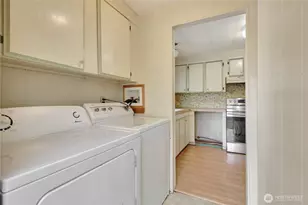 864 Saratoga Way, Camano Island, WA 98282 - Photo 35