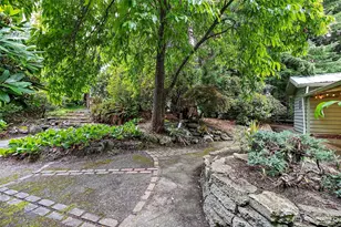 8813 Old Hwy 99 SE, Tumwater, WA 98501 - Photo 21