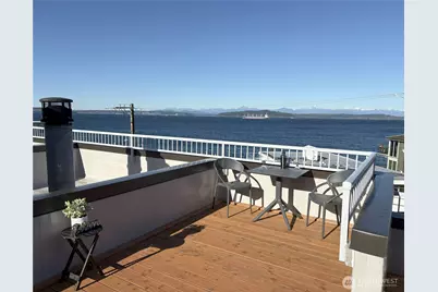 4004 Beach Drive SW #302, Seattle, WA 98116 - Photo 3