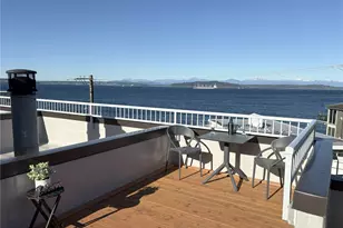 4004 Beach Dr SW, Seattle, WA 98116 - Photo 3