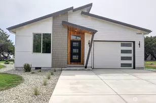 34305 G St, Ocean Park, WA 98640 - Photo 1