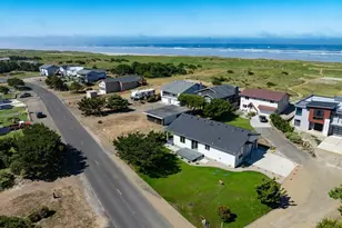 34305 G St, Ocean Park, WA 98640 - Photo 39