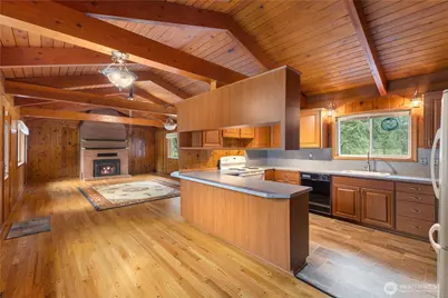 34412 Mountain Highway E, Eatonville, WA 98328 - Photo 9