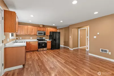 2132 Washington Way, Longview, WA 98632 - Photo 3