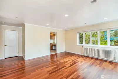 1800 Taylor Avenue N #305, Seattle, WA 98109 - Photo 5