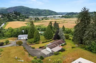 932 Minnesota St, South Bend, WA 98586 - Photo 3