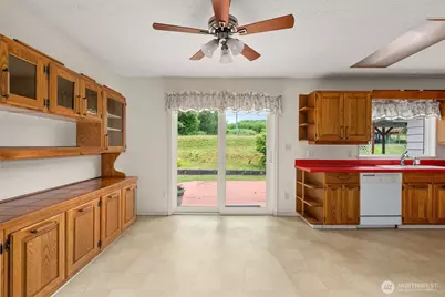 932 Minnesota Street, South Bend, WA 98586 - Photo 13