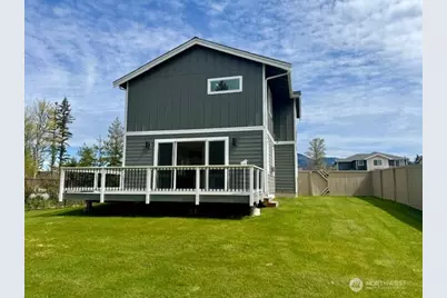 225 N 54th Place, Mount Vernon, WA 98273 - Photo 37