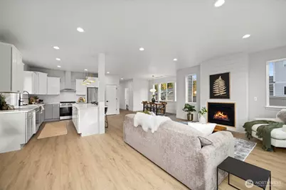 225 N 54th Place, Mount Vernon, WA 98273 - Photo 3