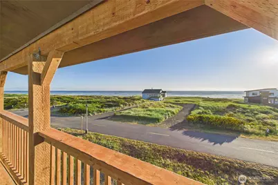 612 Dune Crest Loop, Westport, WA 98595 - Photo 1