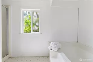 2430 Goss Lake Rd, Langley, WA 98260 - Photo 17